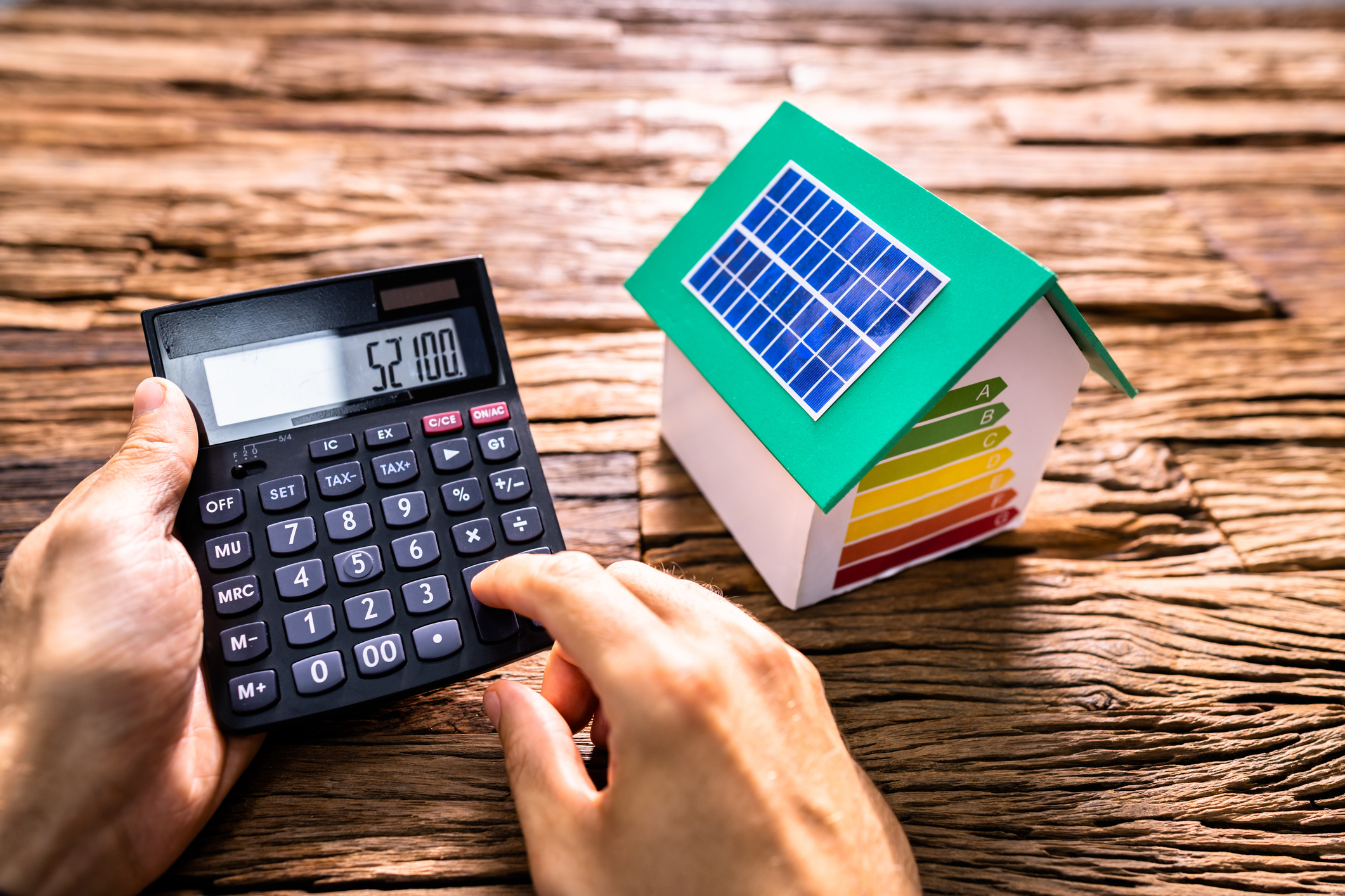 Was kostet eine Solaranlage für ein Einfamilienhaus in der Schweiz?